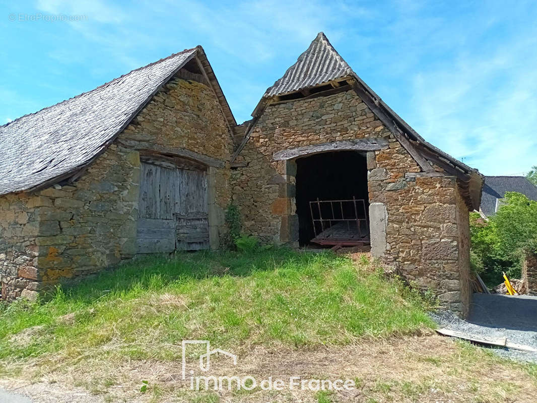 Maison à ALMONT-LES-JUNIES