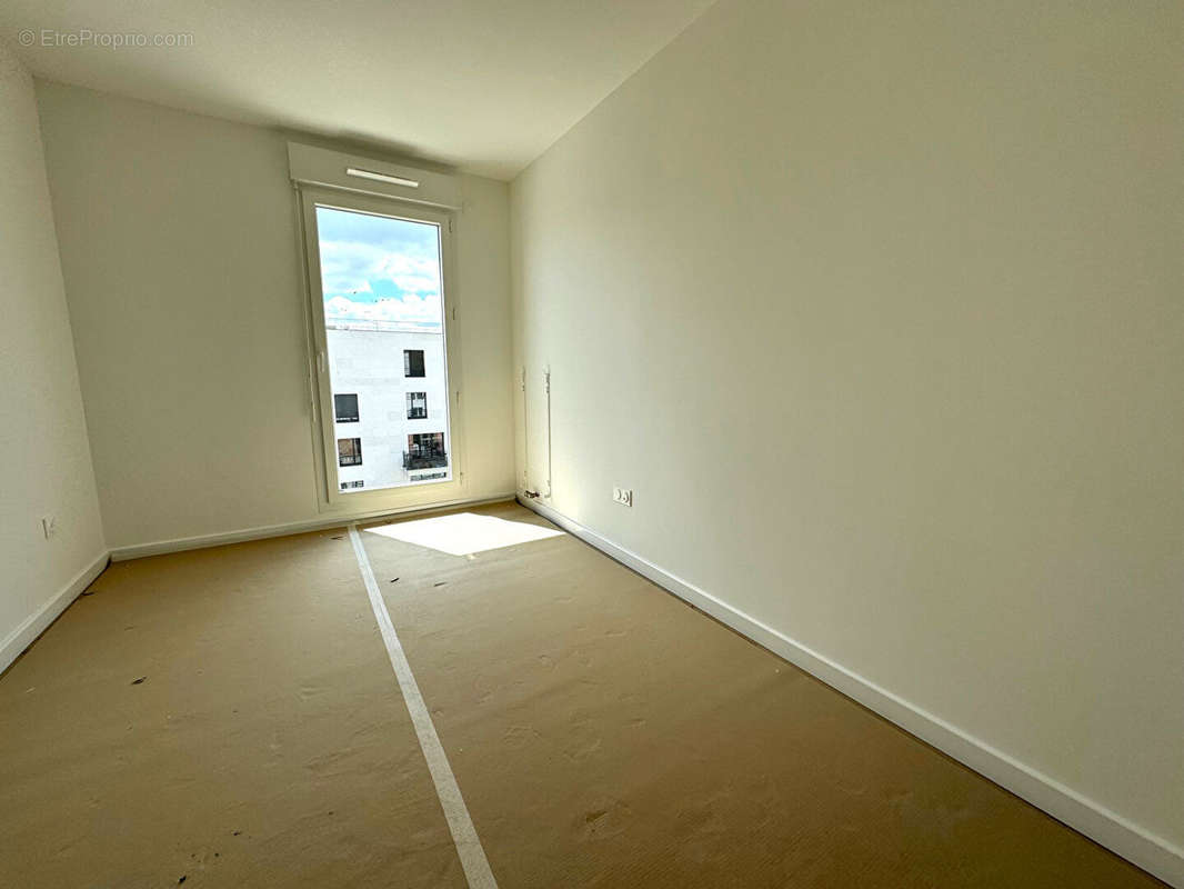 Appartement à COLOMBES