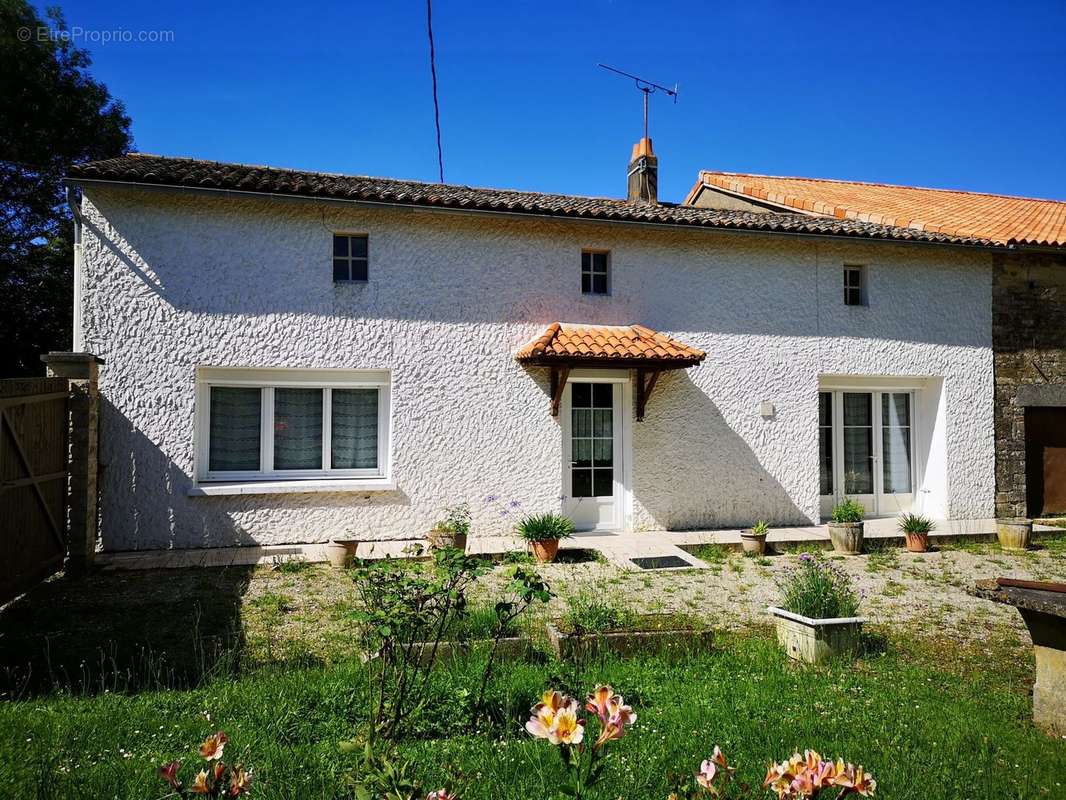 Maison à CHAUNAY