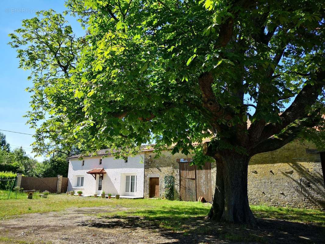 Maison à CHAUNAY