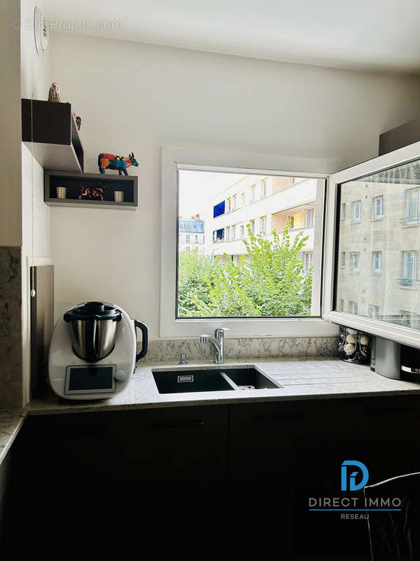 Appartement à PARIS-11E