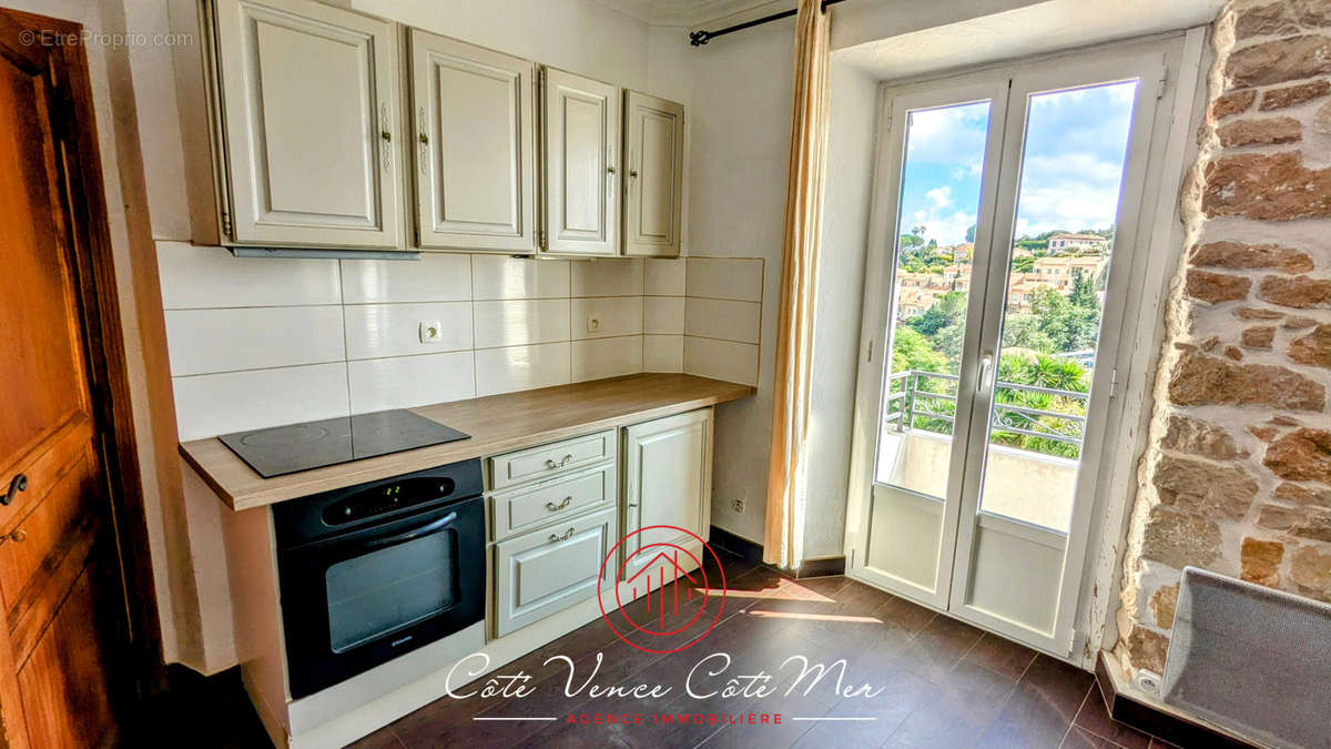 Appartement à VENCE