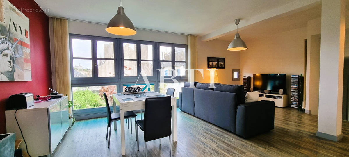 Appartement à QUIMPER