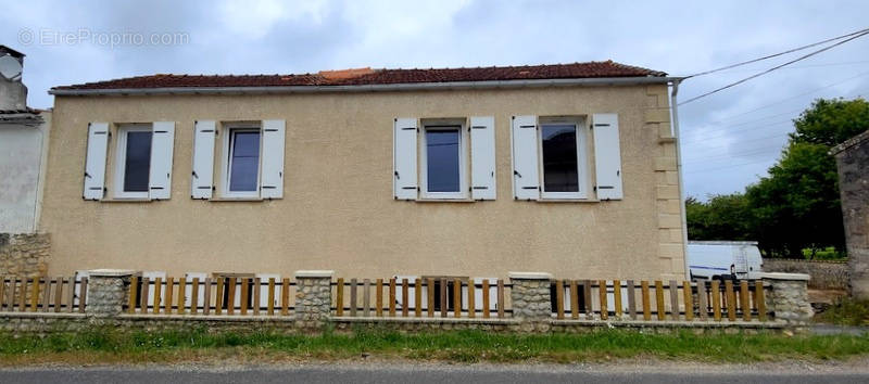 Maison à SAINT-PALAIS