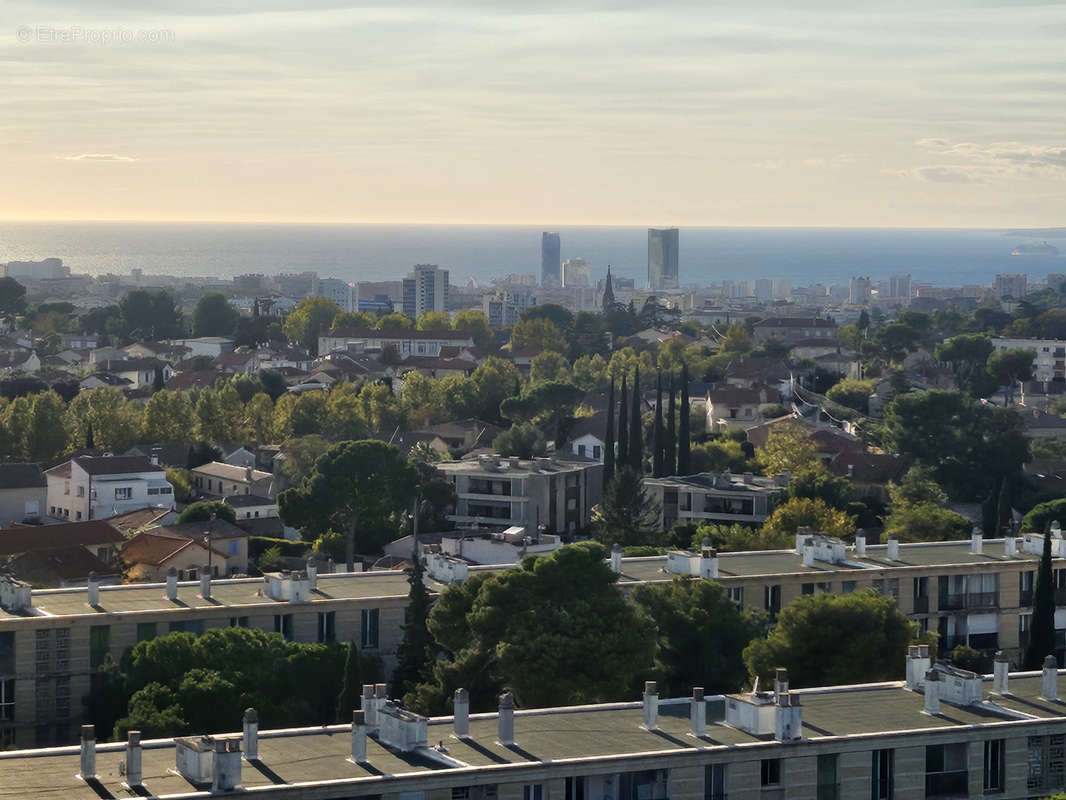 Appartement à MARSEILLE-12E