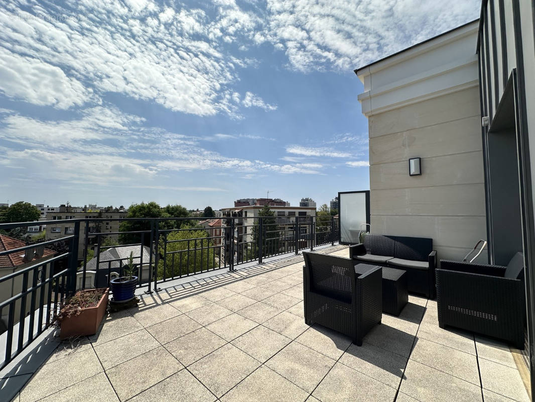 Appartement à SAINT-MAUR-DES-FOSSES