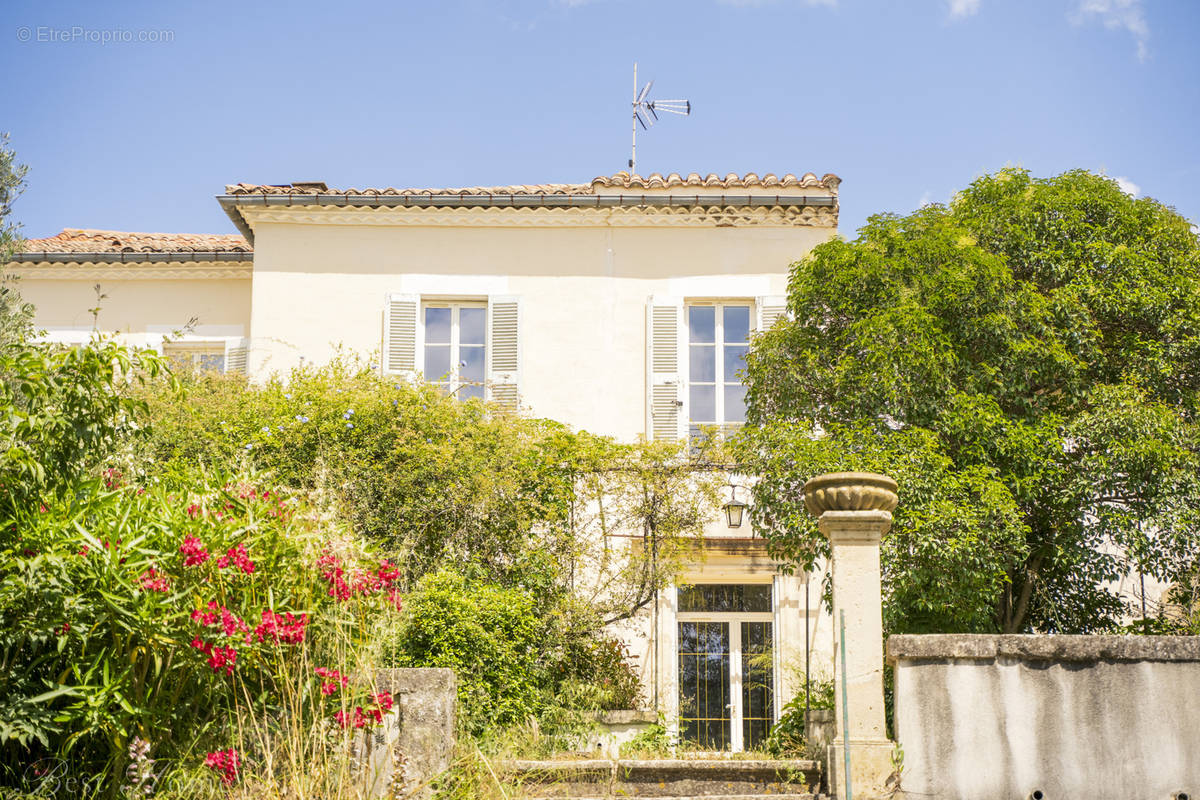 Maison à NIMES