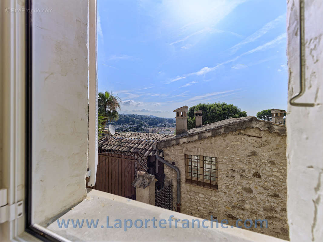 Maison à CAGNES-SUR-MER