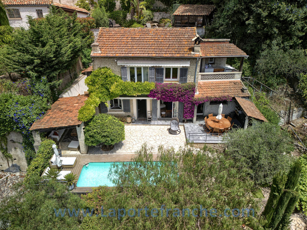 Maison à CAGNES-SUR-MER