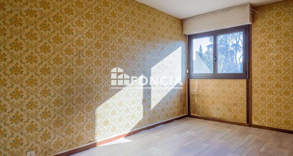 Appartement à MARSEILLE-9E