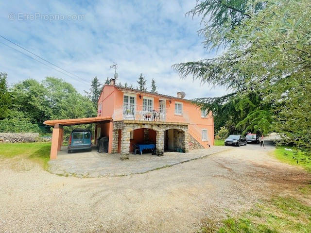 Maison à SAINT-MARTIN-DE-VALGALGUES