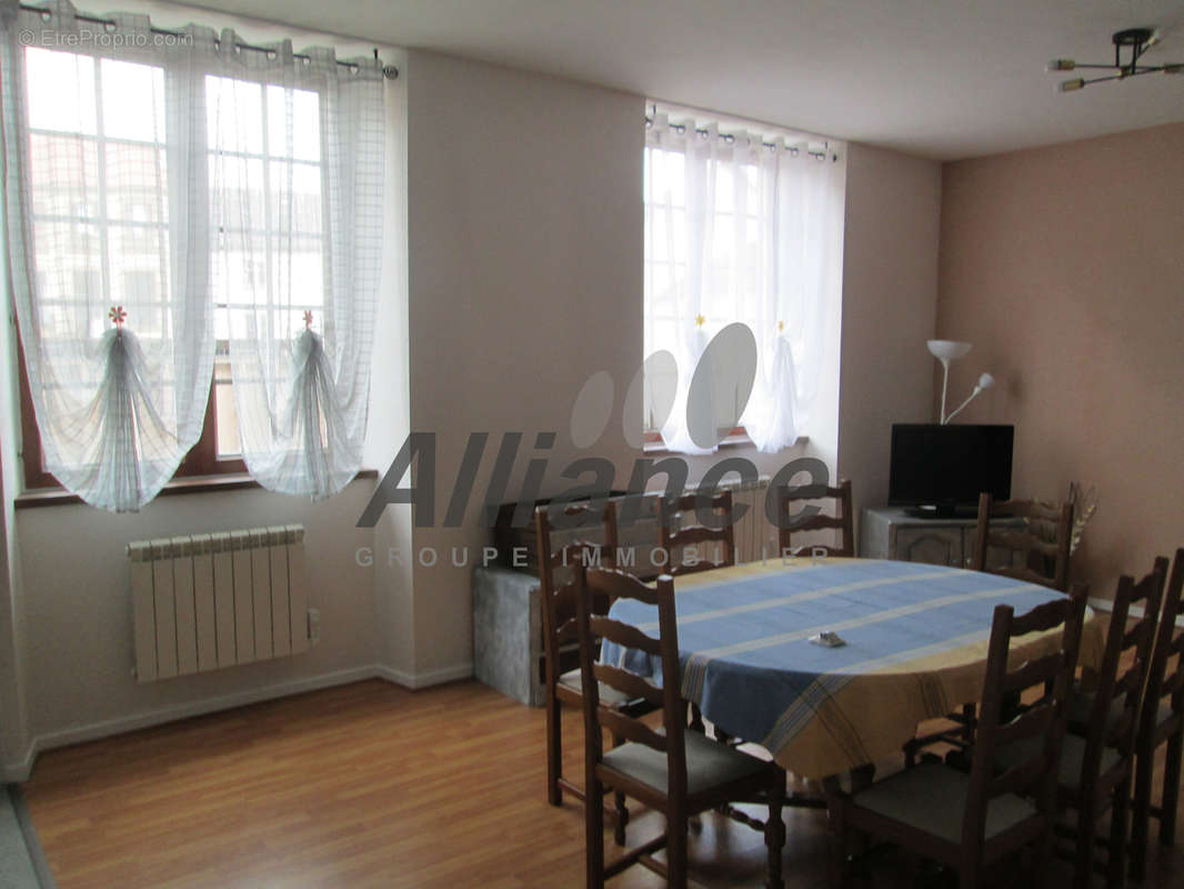 Appartement à LUXEUIL-LES-BAINS