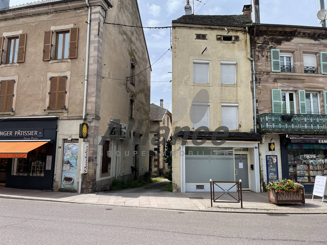 Appartement à FOUGEROLLES