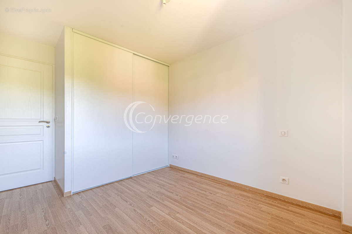 Appartement à COUZEIX