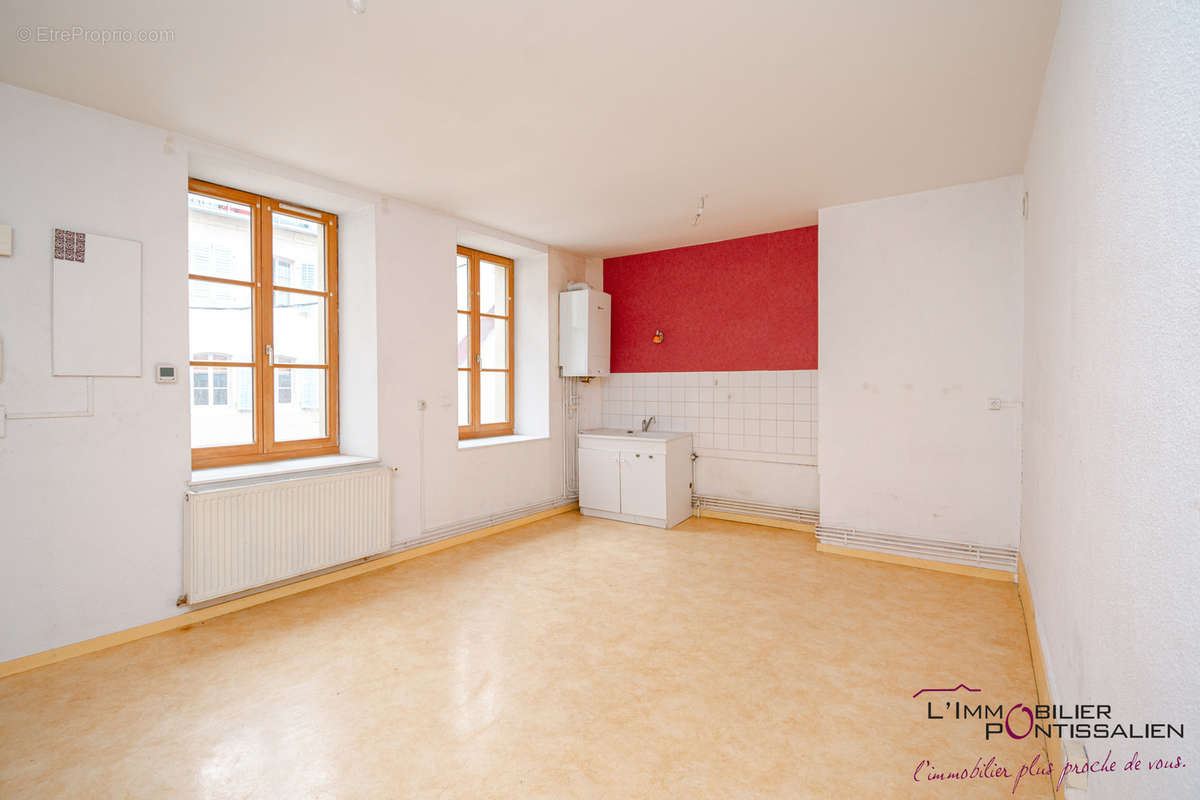 Appartement à PONTARLIER