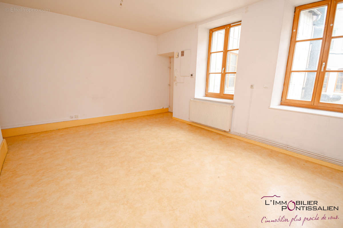 Appartement à PONTARLIER