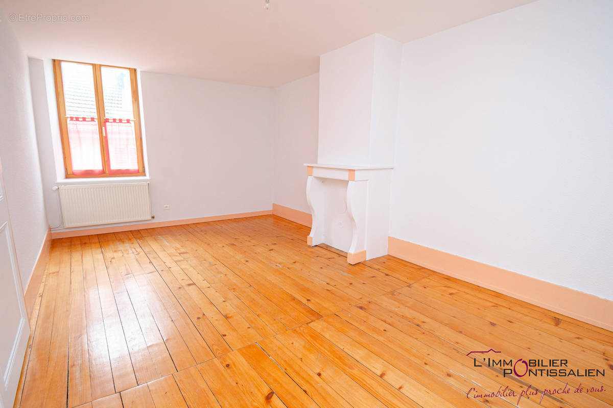 Appartement à PONTARLIER