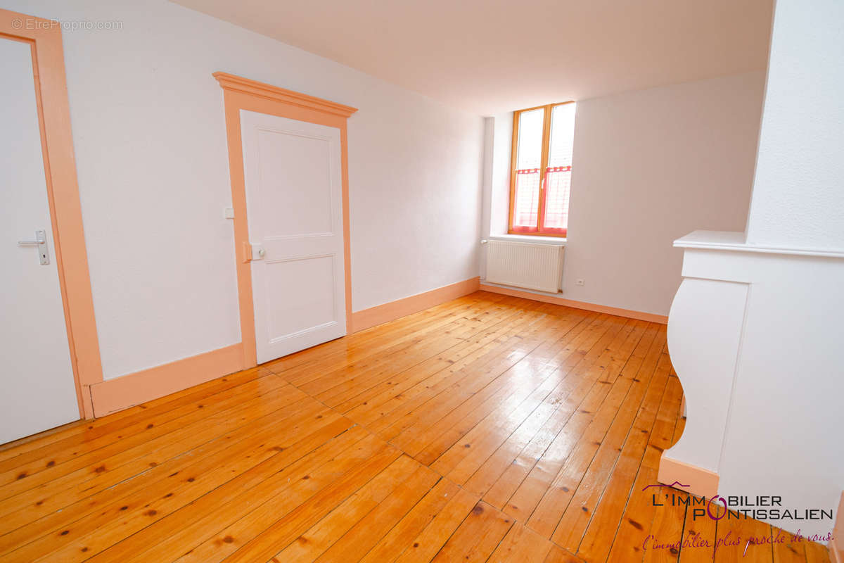 Appartement à PONTARLIER