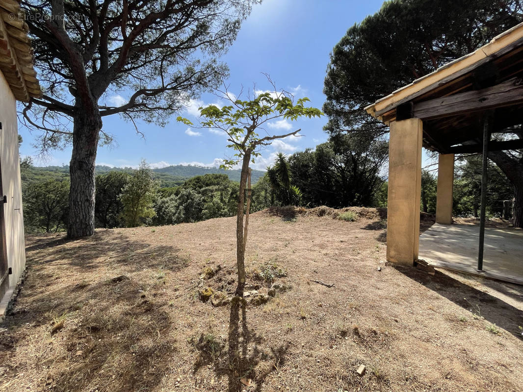 Maison à LA CROIX-VALMER