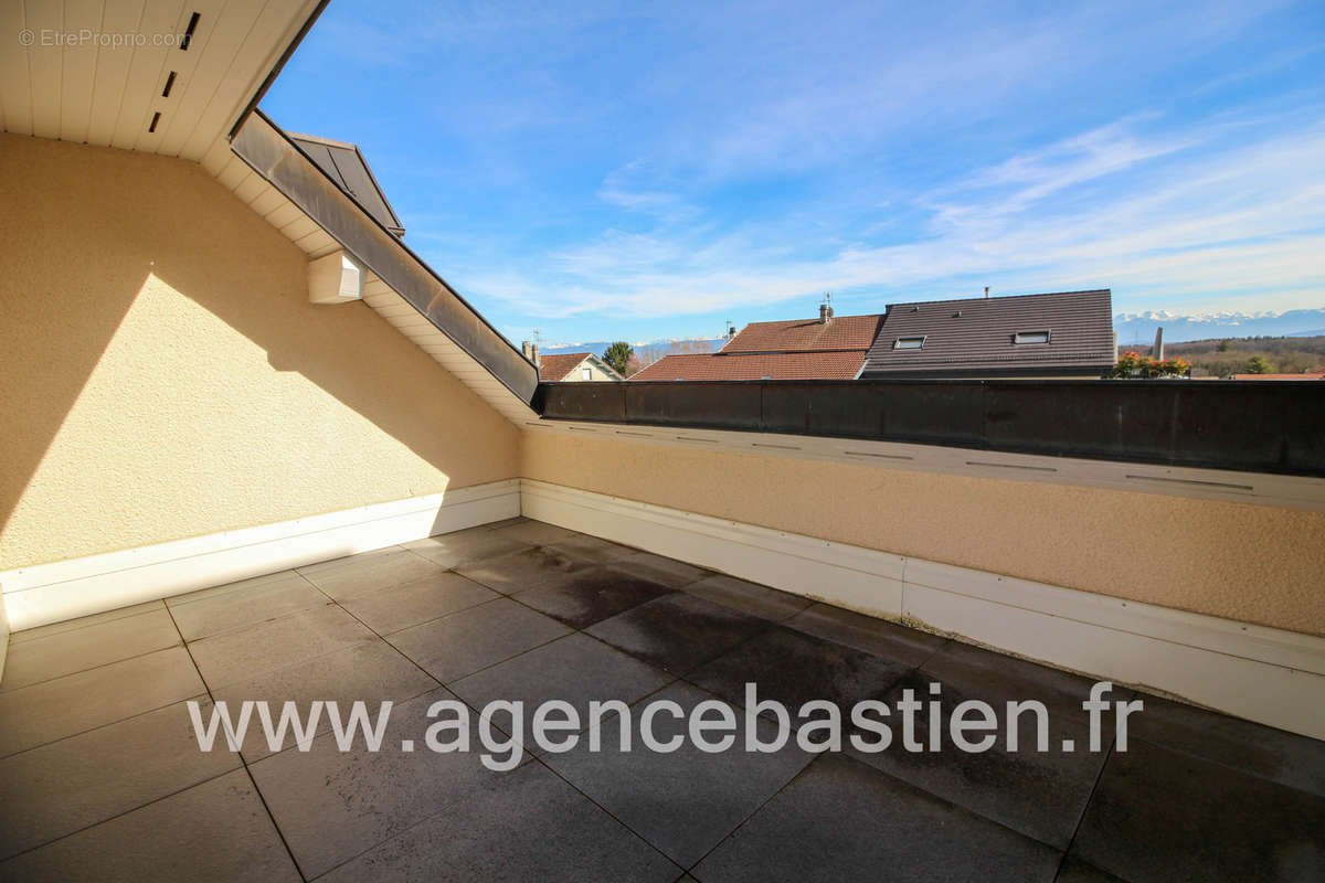 Appartement à SAUVERNY