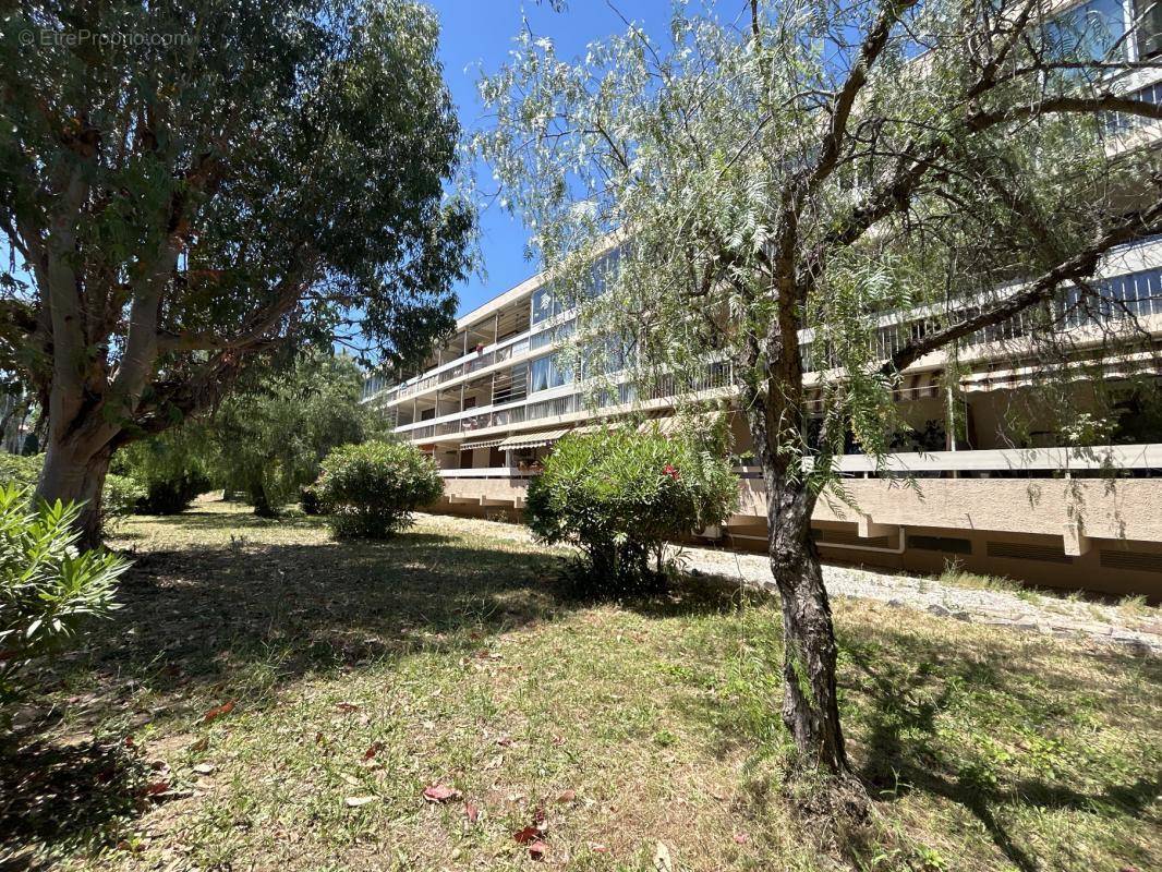 Appartement à HYERES