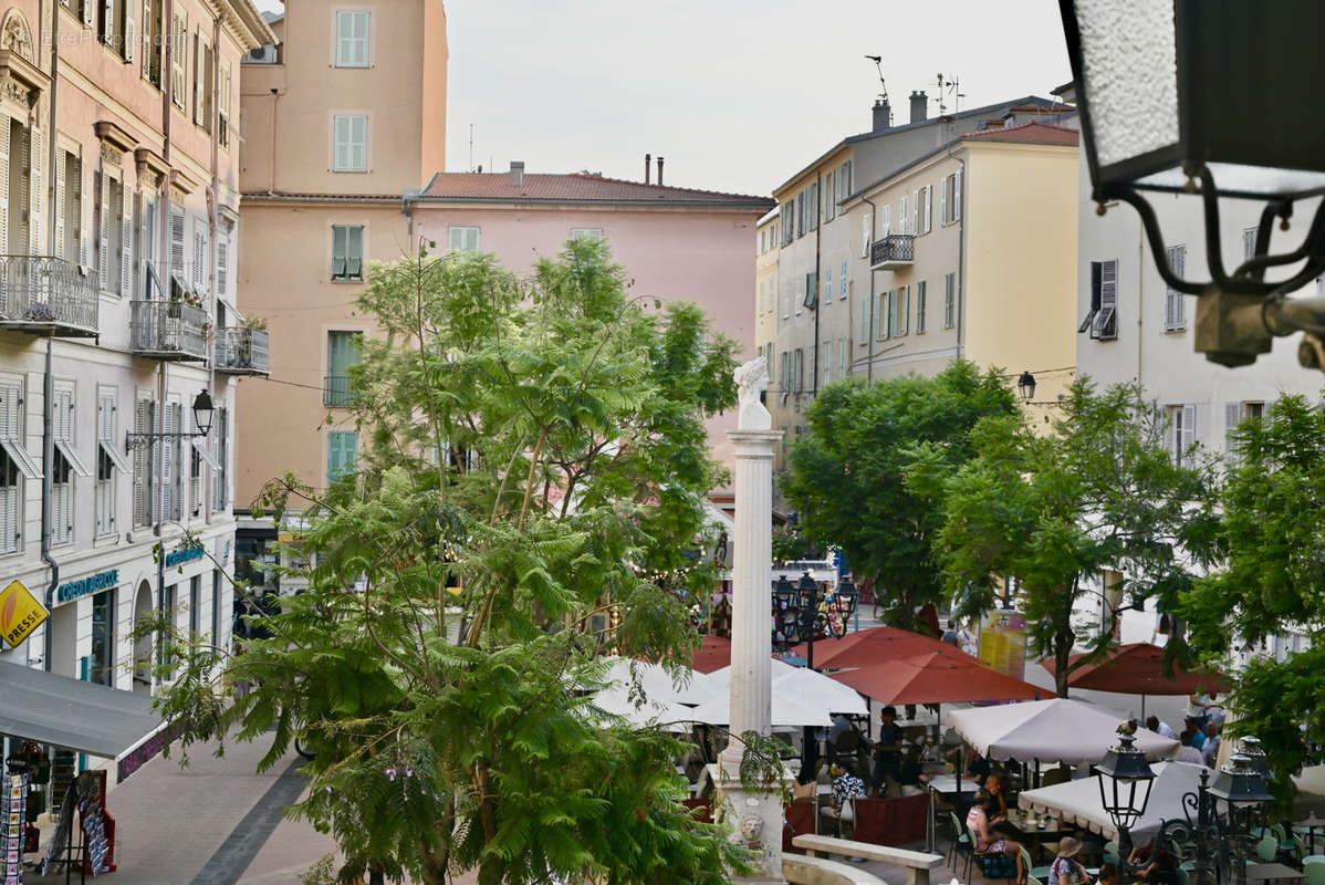 Appartement à MENTON