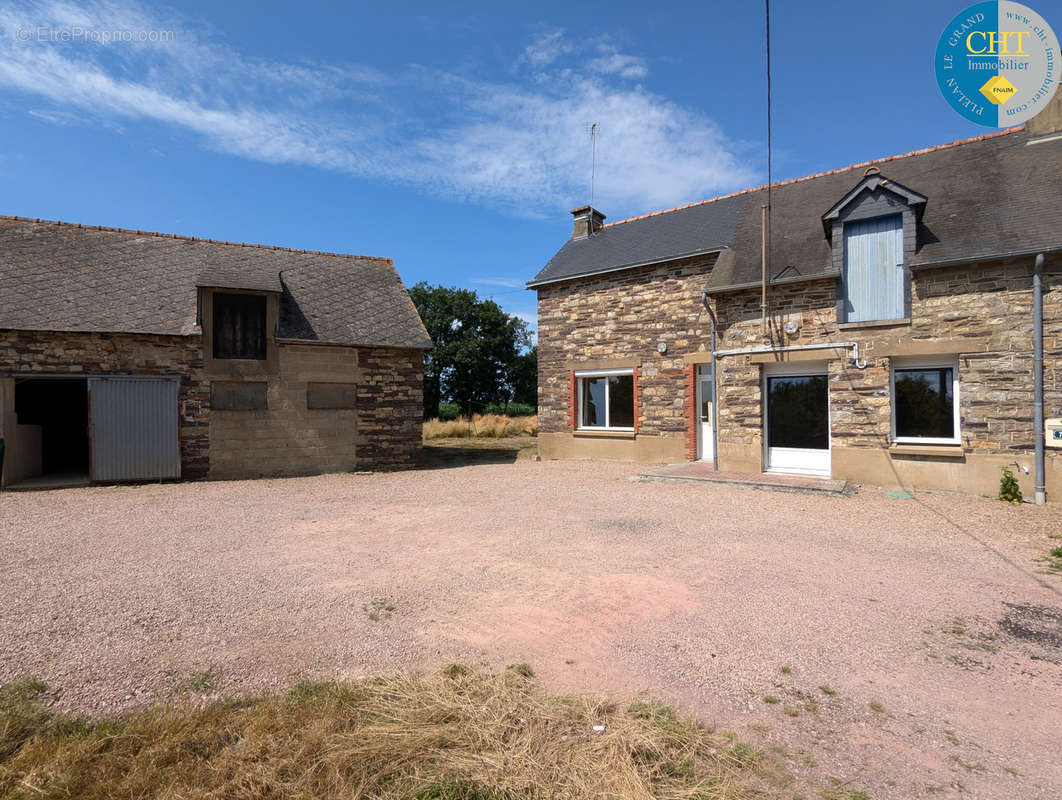 Maison à PLELAN-LE-GRAND