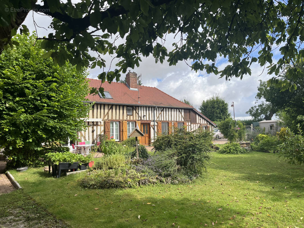 Maison à CRENEY-PRES-TROYES