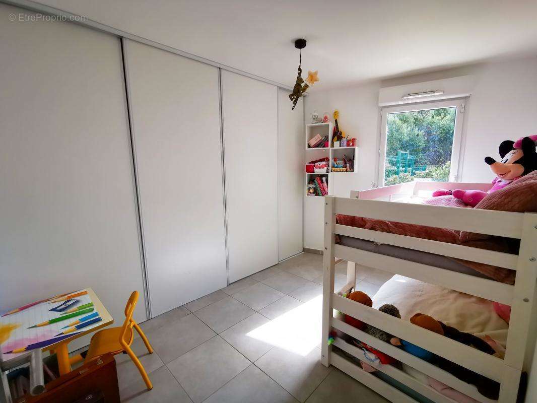 Appartement à MARSEILLE-13E