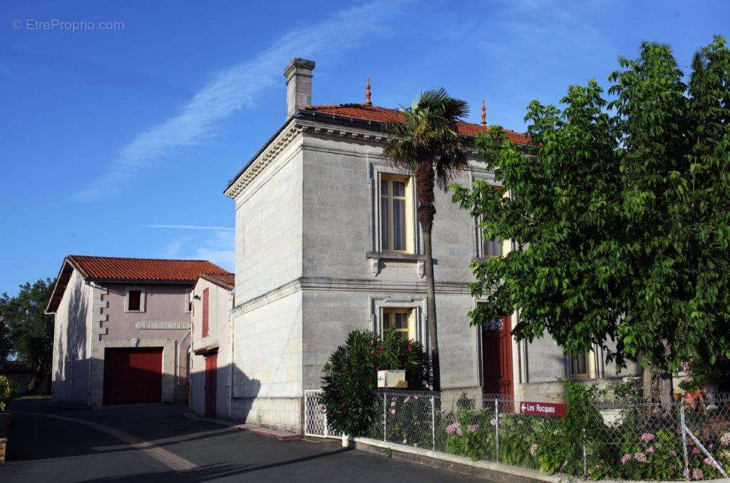 Maison à BOURG