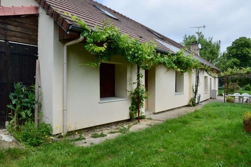 Maison à BOEURS-EN-OTHE