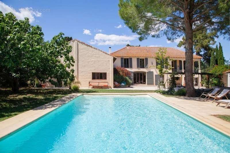 Maison à MOUGINS