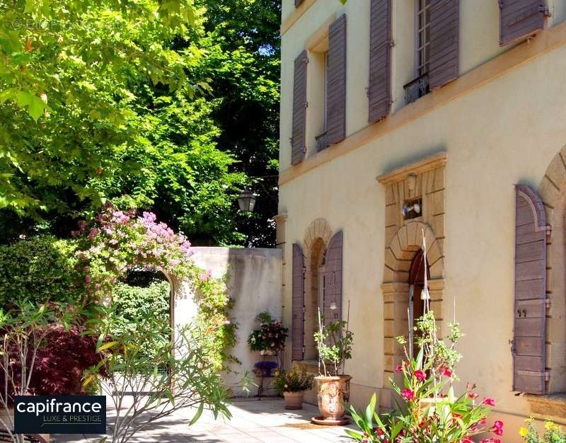 Maison à AIX-EN-PROVENCE