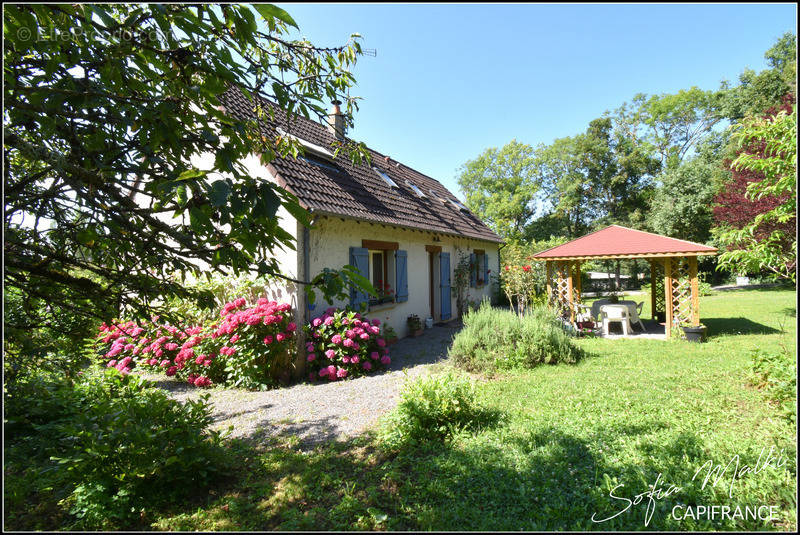 Maison à CHASSIGNOLLES