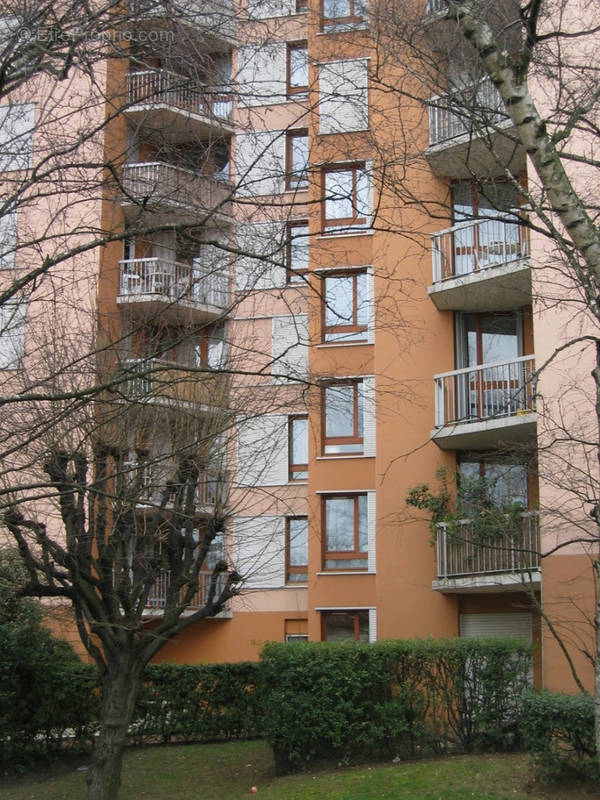 Appartement à NEUILLY-SUR-MARNE