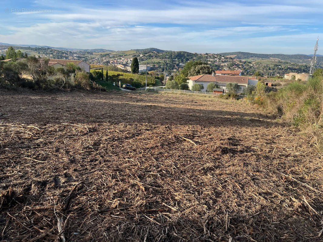 Terrain à LIMOUX