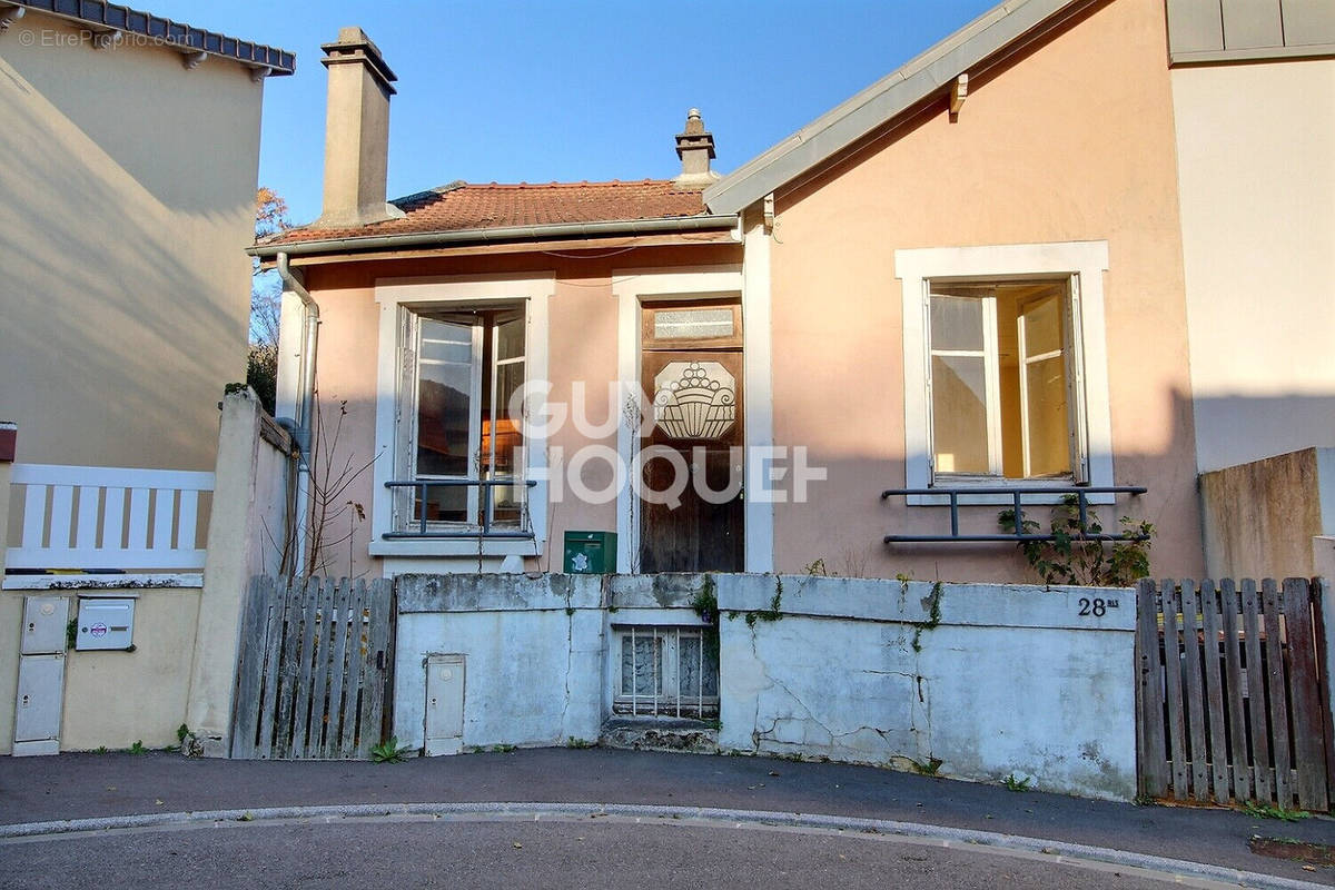 Maison à CHAVILLE