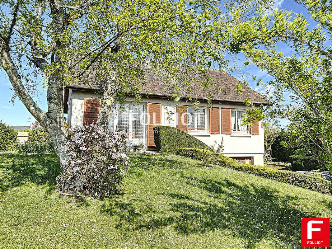 Maison à BRICQUEVILLE-LA-BLOUETTE