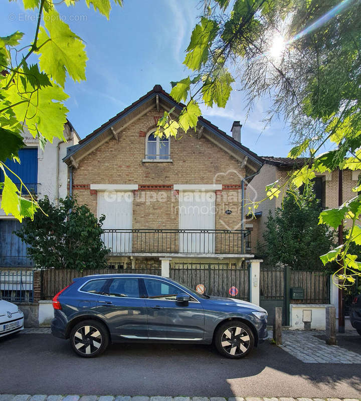 Maison à VERSAILLES