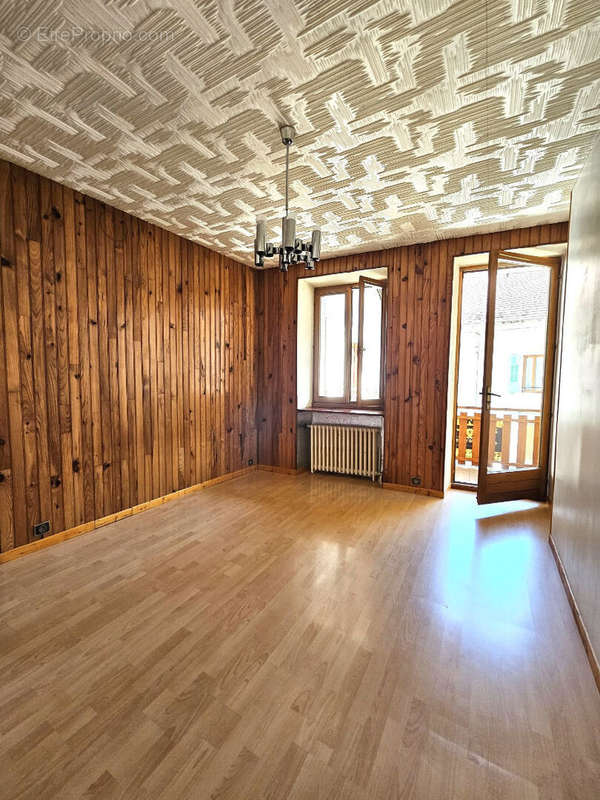 Appartement à ALBERTVILLE