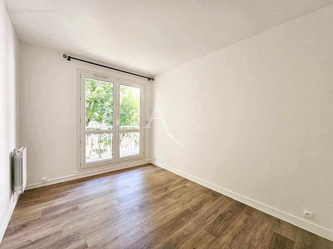 Appartement à VAIRES-SUR-MARNE