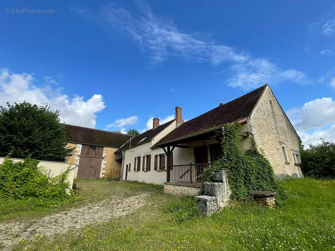 Maison à FLOGNY-LA-CHAPELLE