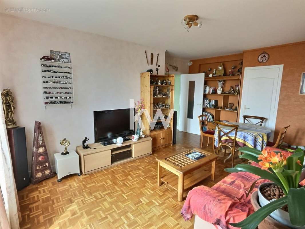 Appartement à VIRY-CHATILLON