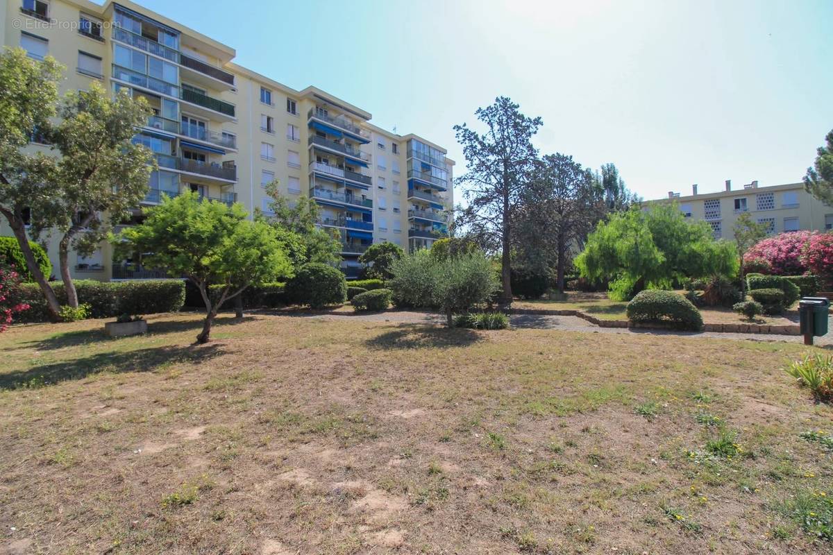 Appartement à FREJUS