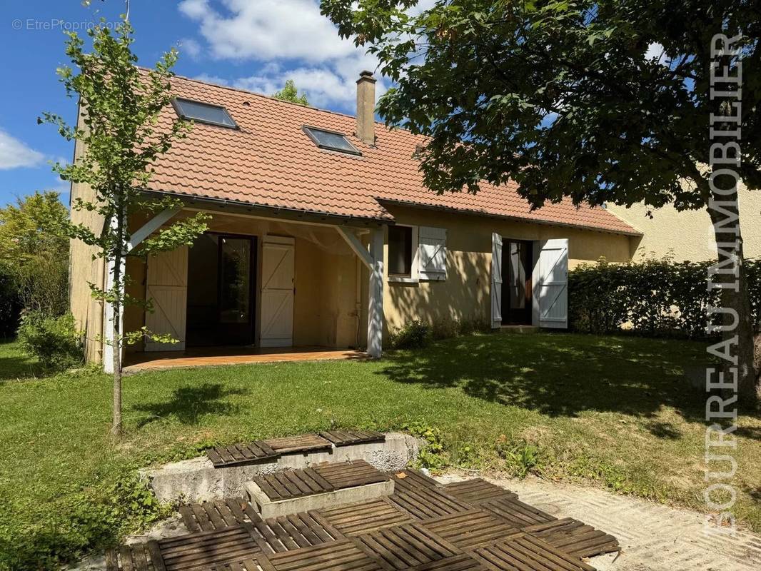 Maison à JOIGNY