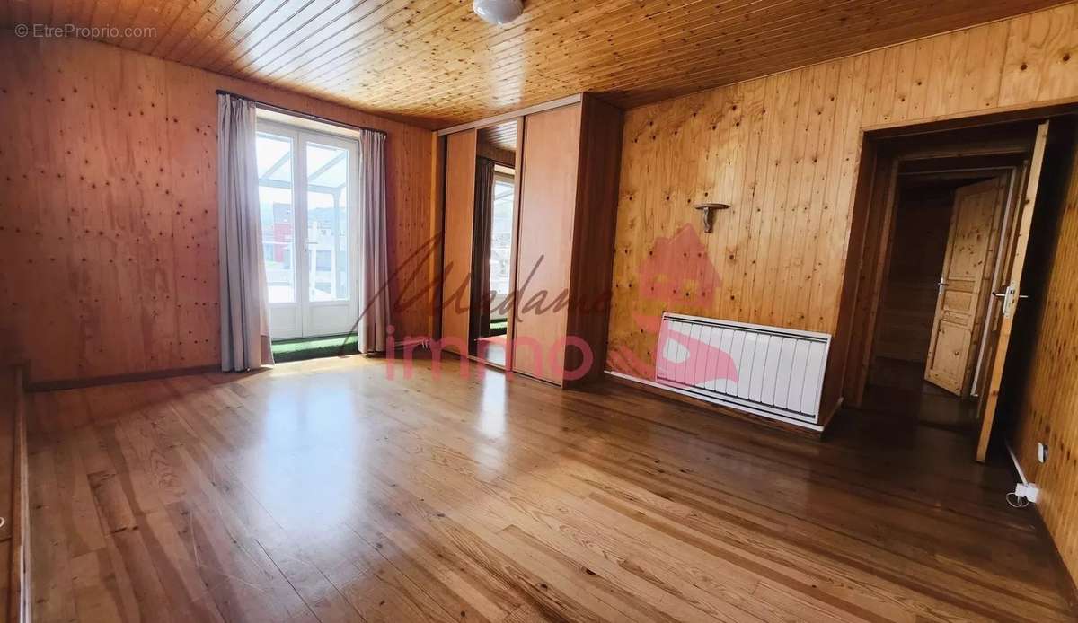 Appartement à LOURDES