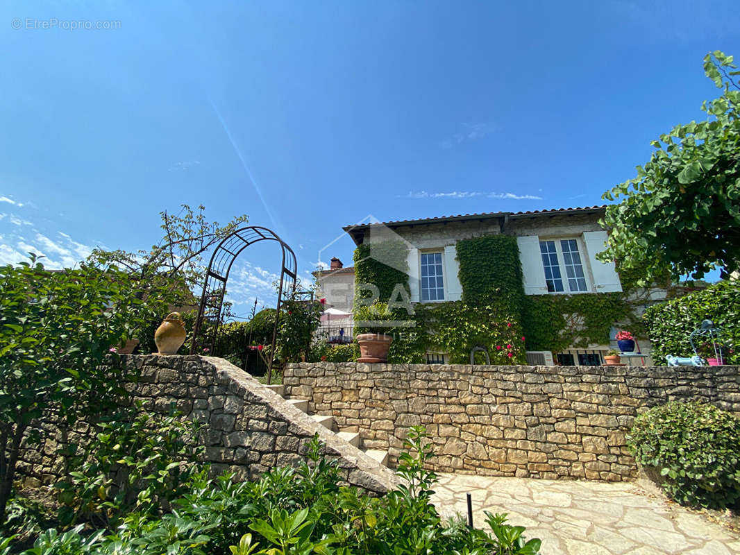 Maison à PERIGUEUX