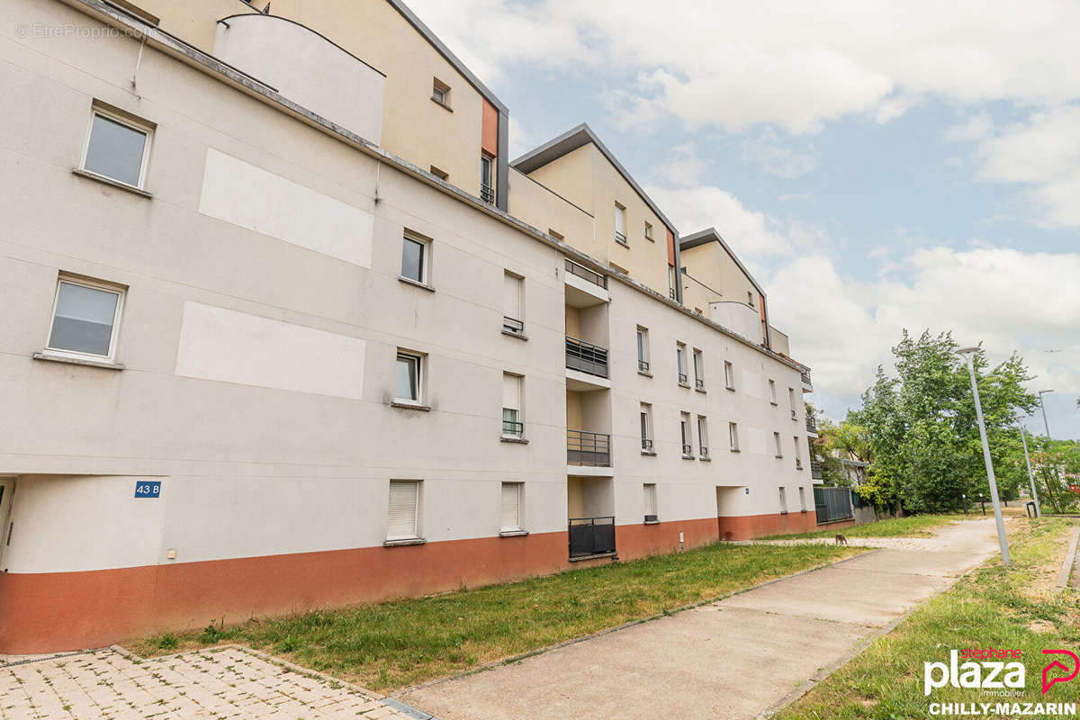 Appartement à CHILLY-MAZARIN