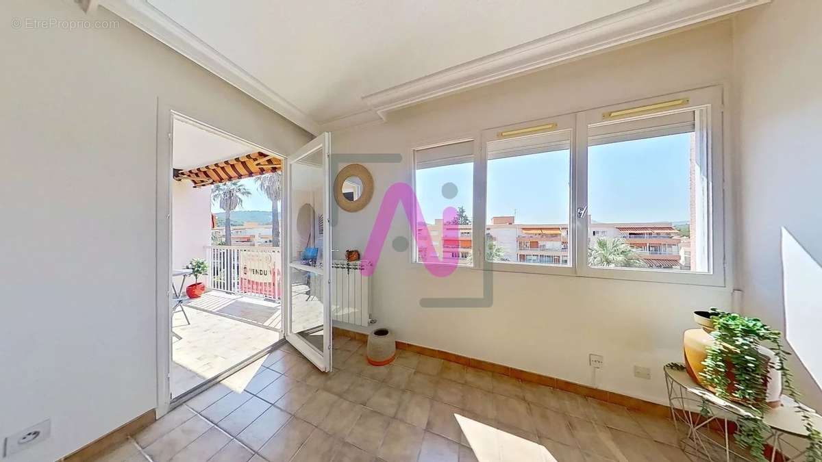 Appartement à HYERES