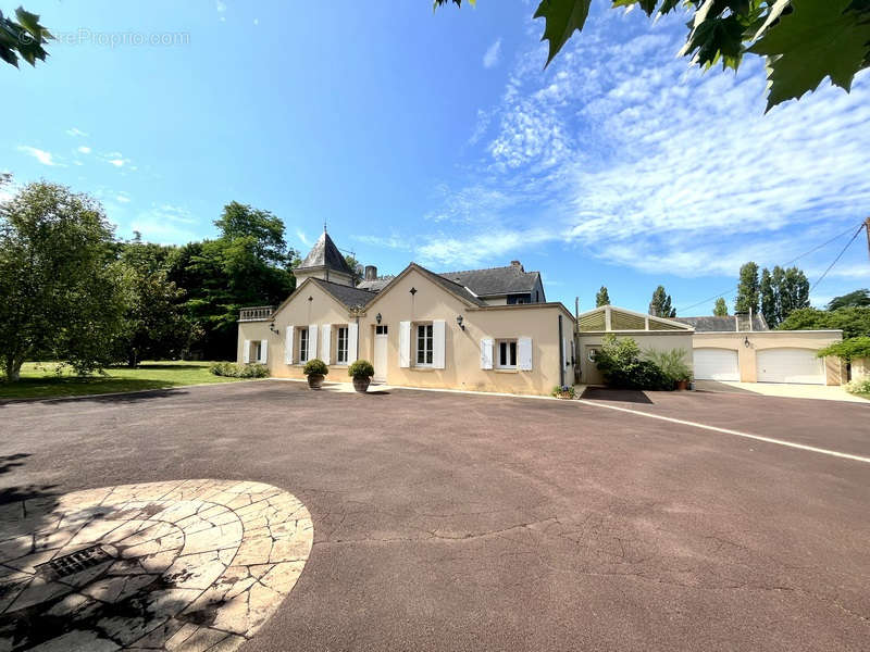 Maison à DOUE-LA-FONTAINE